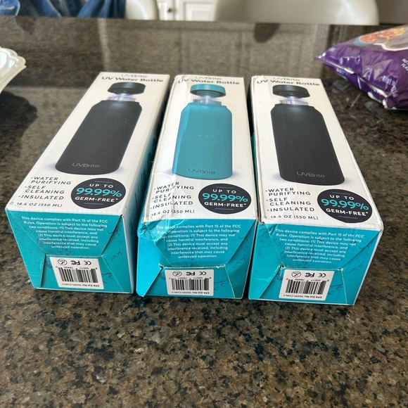 UVBrite Self-Cleaning and Water-Purifying Bottle 18.6 Oz New In Box (One) - Picture 8 of 12